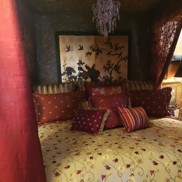 Meet your Posher, Paris - Picture 7 of 7